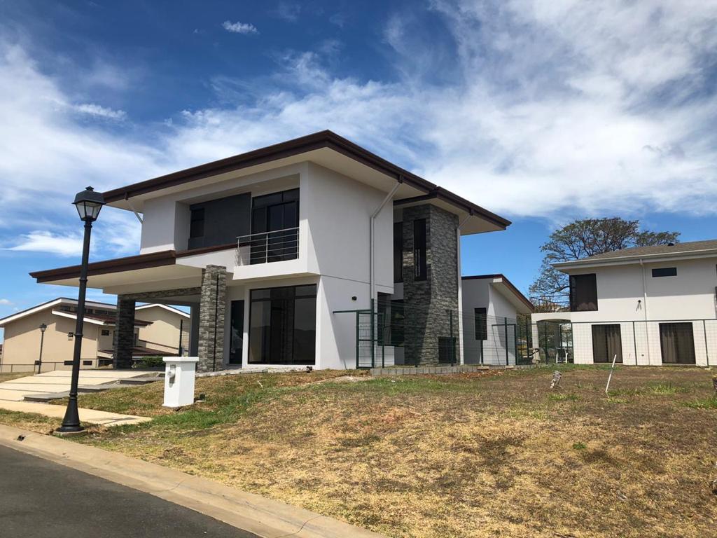 https://www.dannapazconstrucciones.com/Casa Francosta